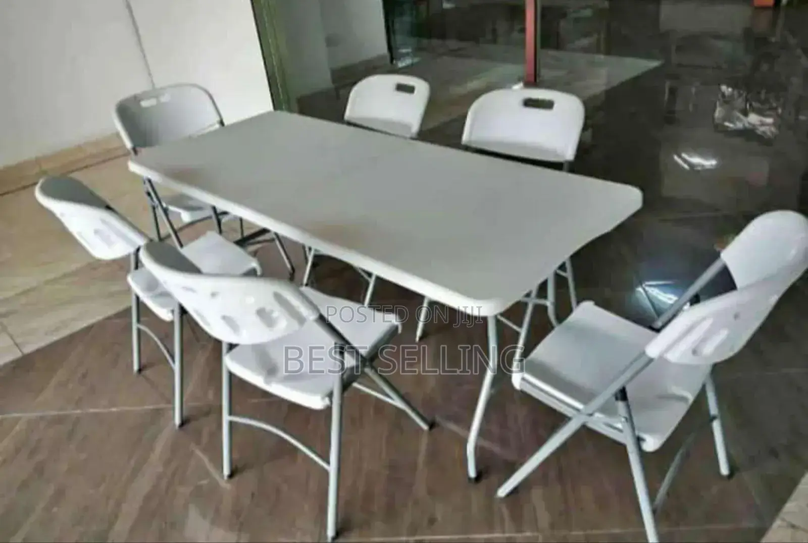 Foldable Table