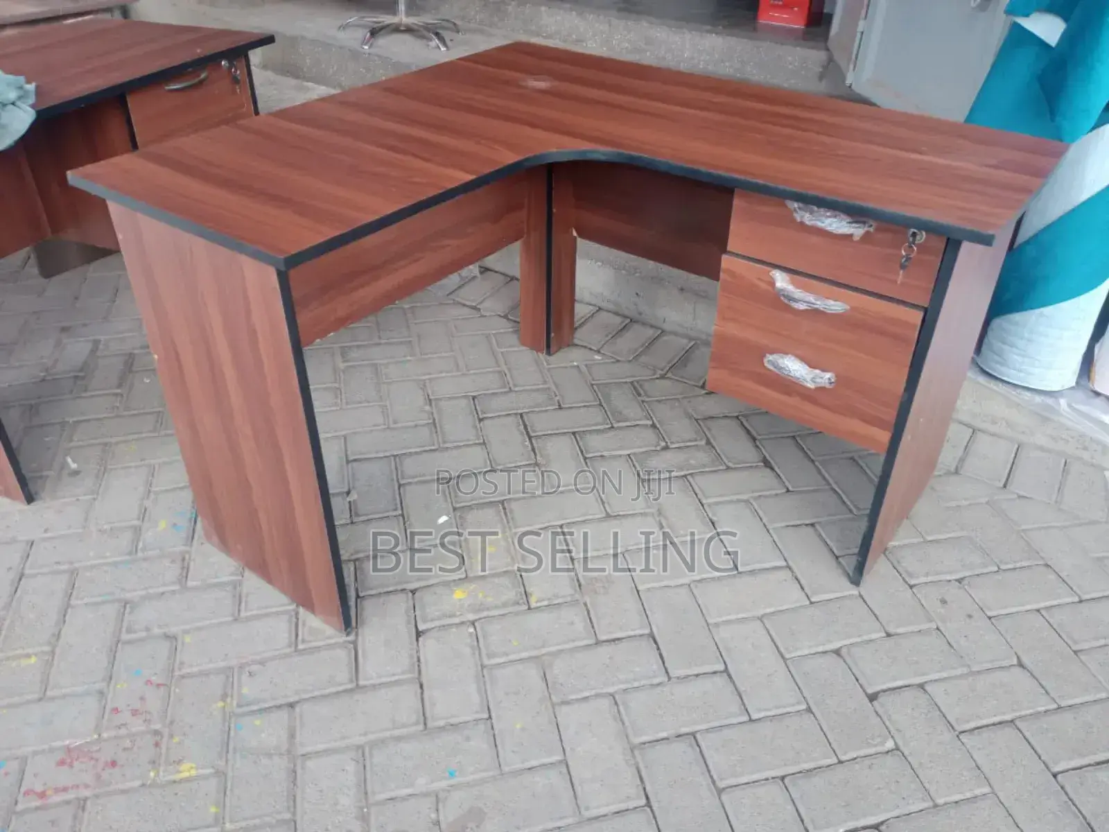 Brawn L-Shape Study Desk