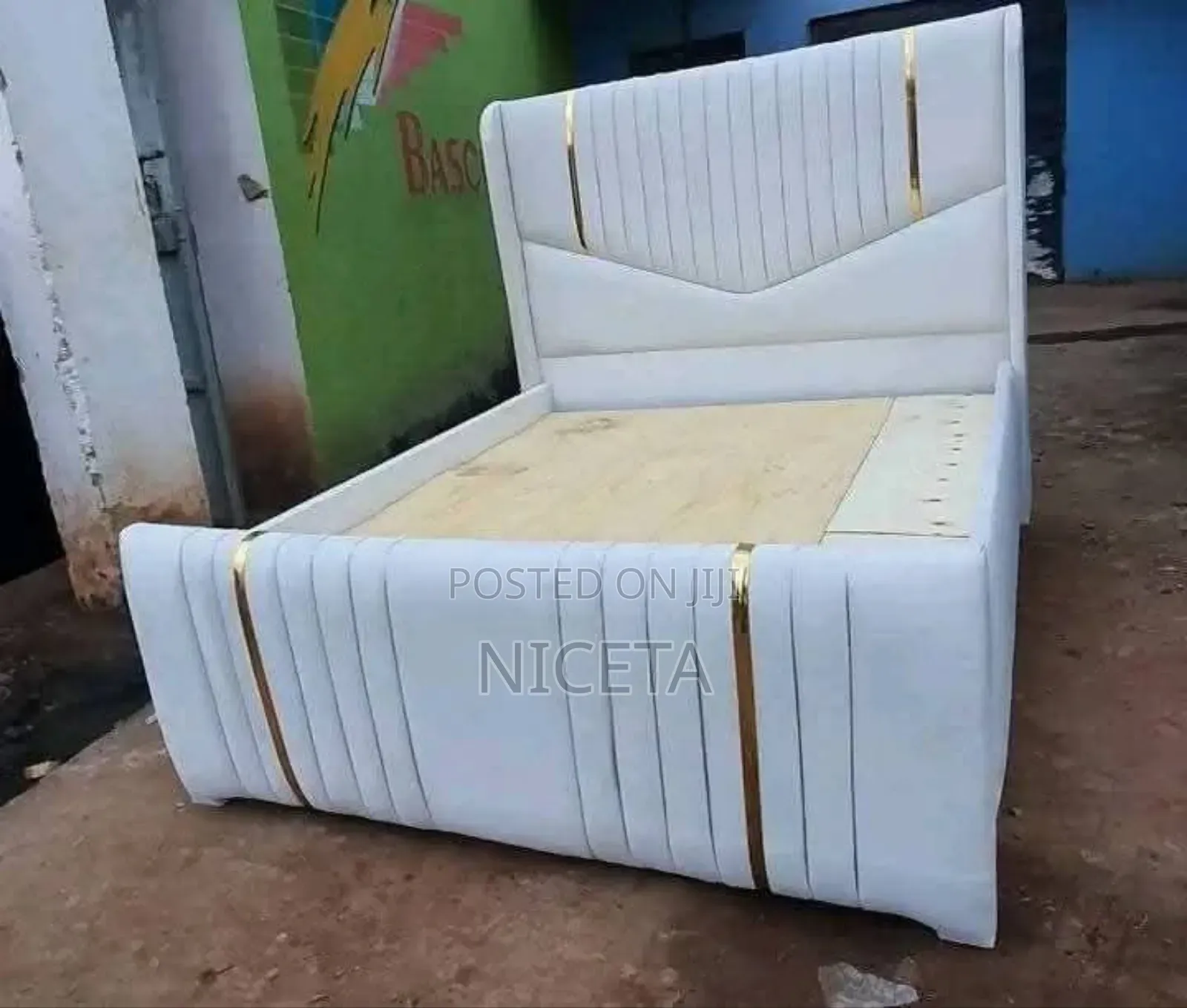 Just a Very Classy 5by6 Bed White Leather