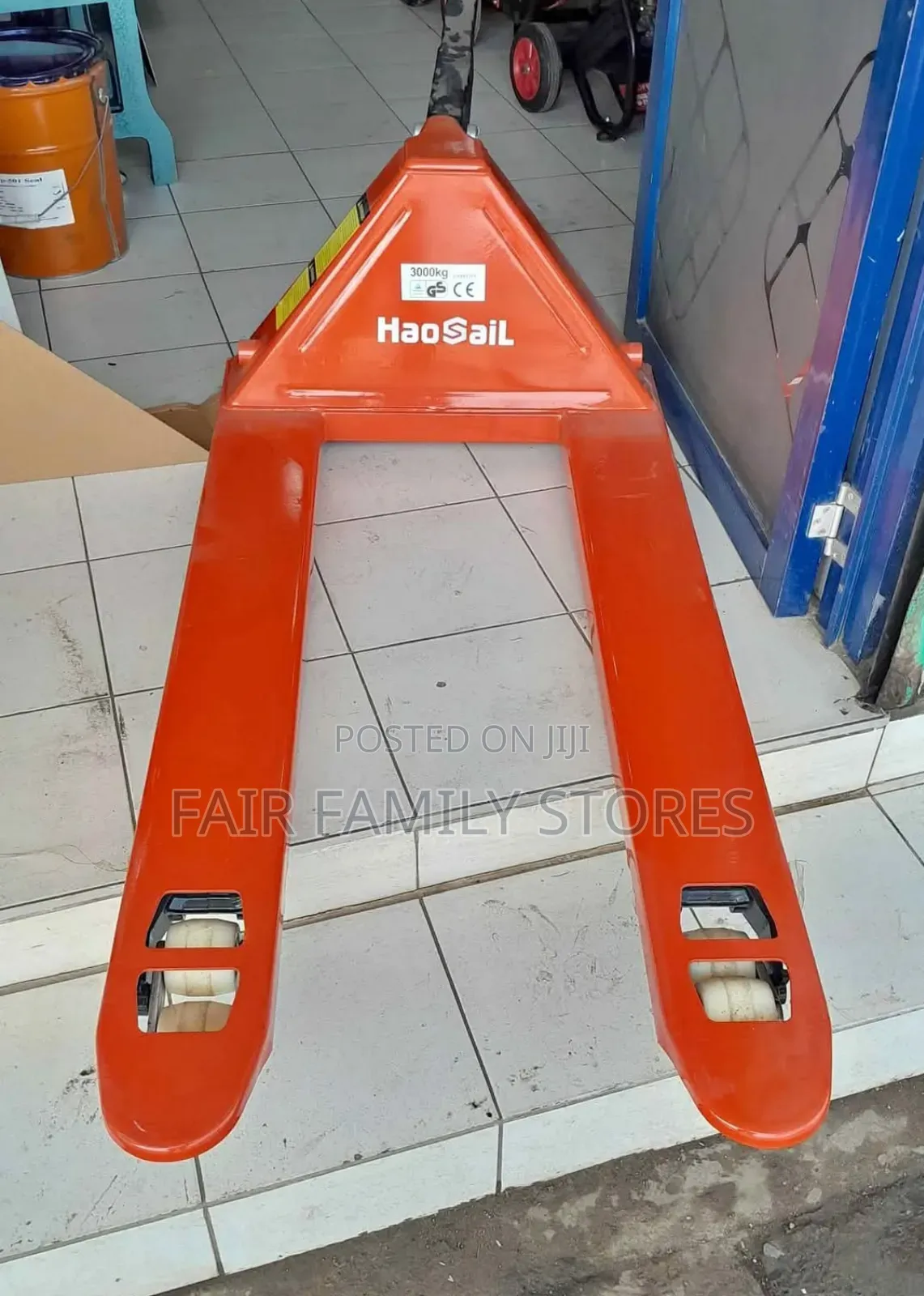 Pallet Truck 3 Tone