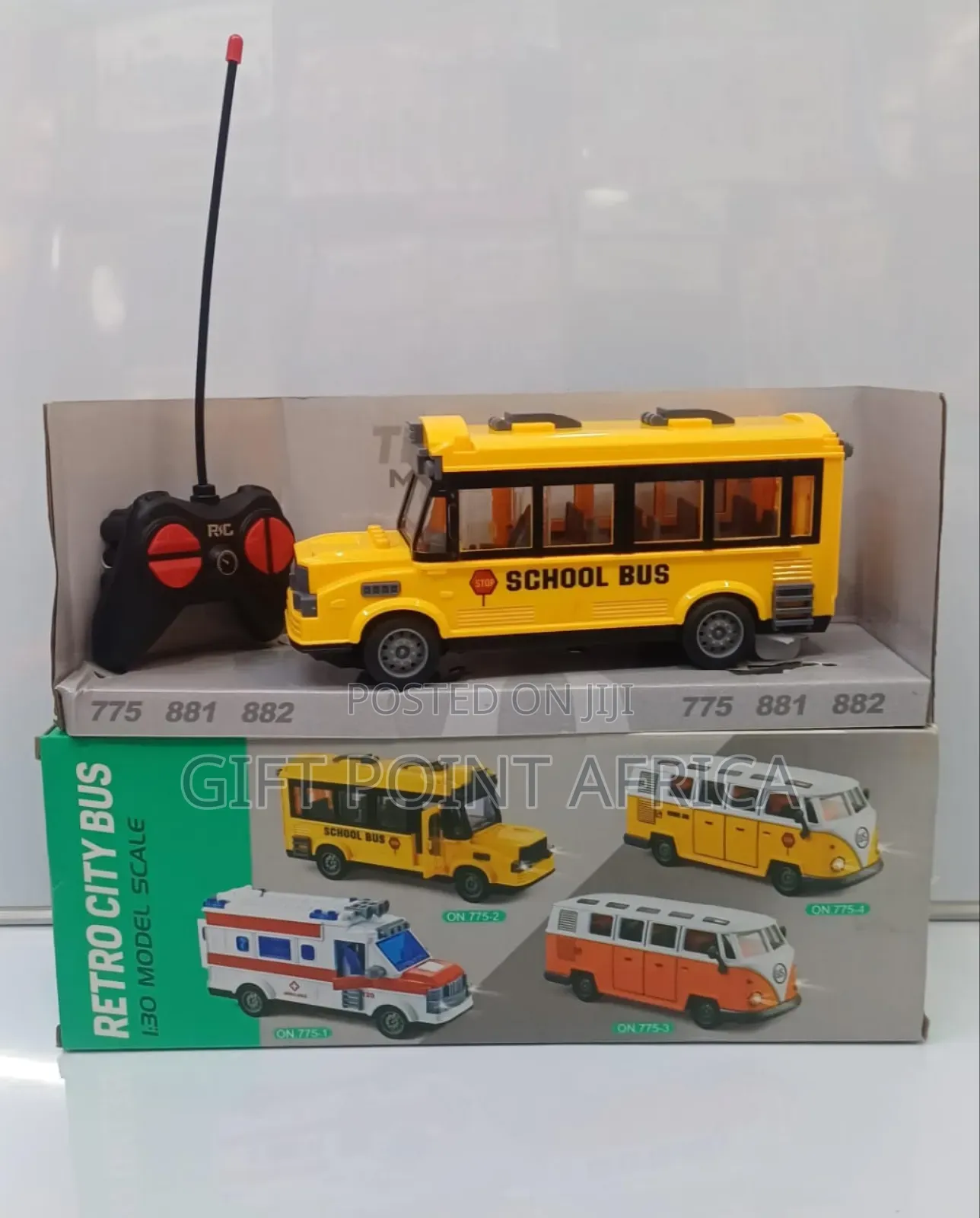 Remote Controlled School Bus With Light And Music For Kids