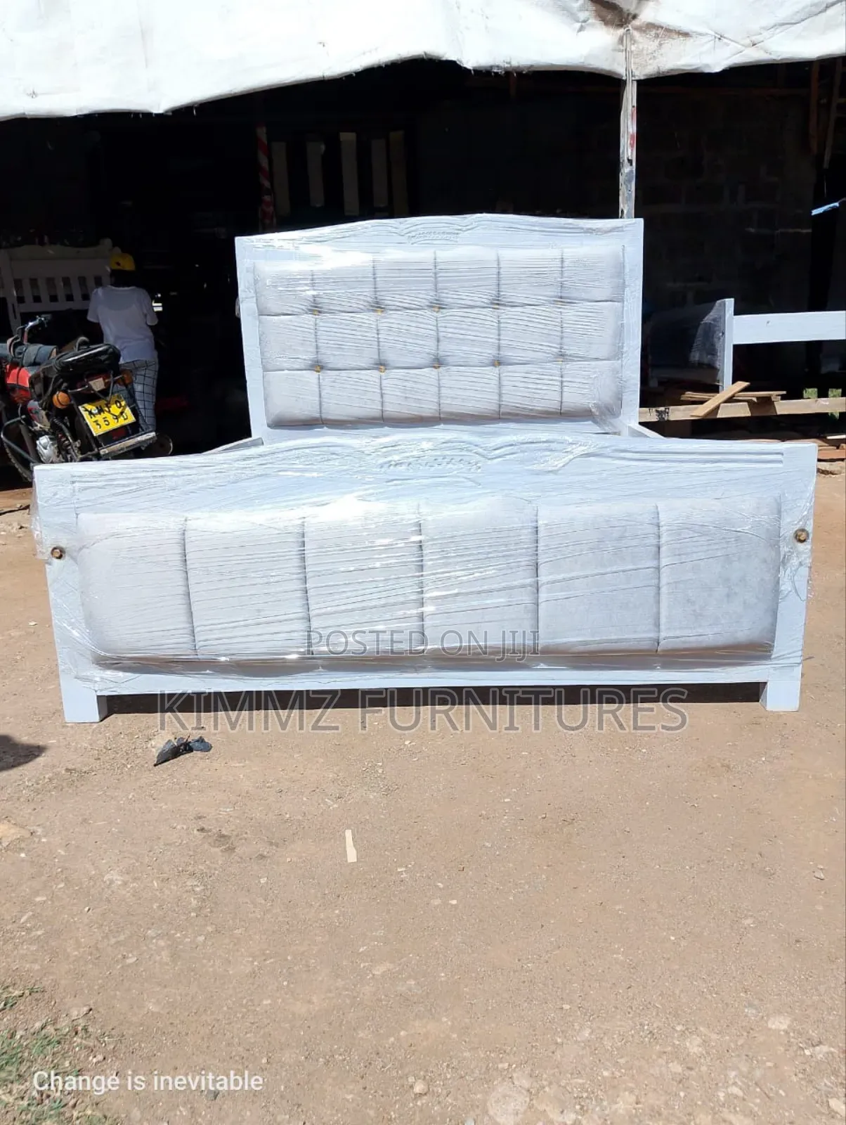 Striped and Buttoned Mocket Bed
