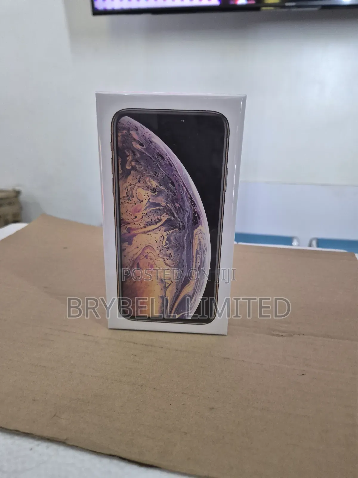 New Apple iPhone XS Max 256 GB Gold