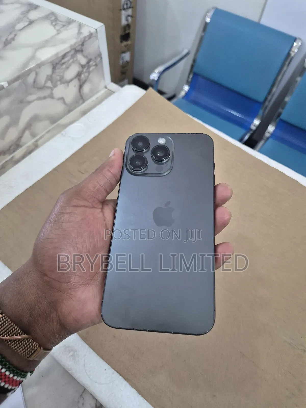 Apple iPhone 15 Pro Max 1 TB Gray