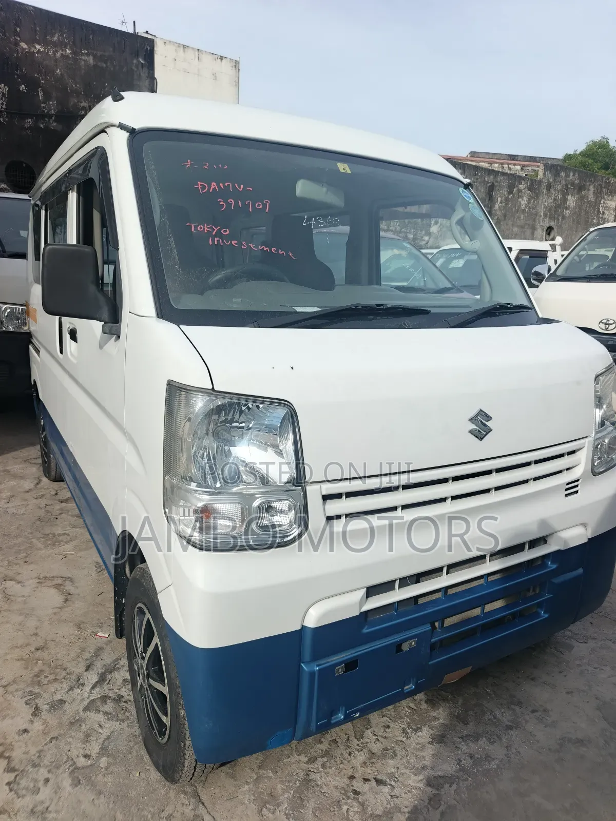 Suzuki Every 2019 White
