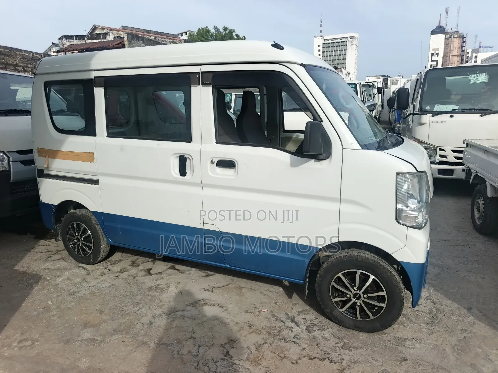Suzuki Every 2019 White