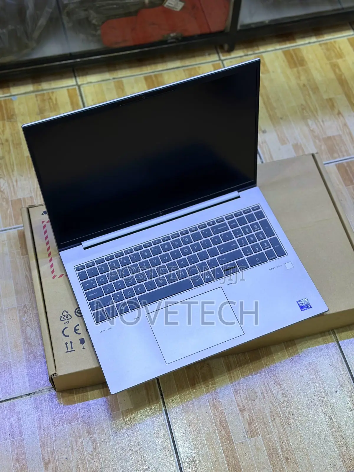 Laptop HP ZBook Firefly 16 G10 16GB Intel Core Ultra 7 SSD 1T