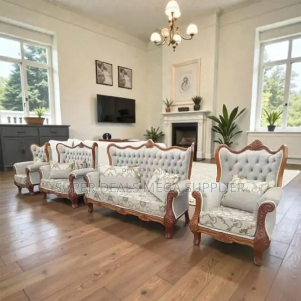 Ex- Uk Hand Carving Antique Design 7 Seater High Quality Sofa Set