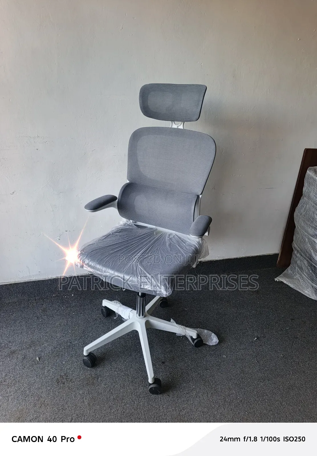 Orthopedic Double Back Office Chair White Color