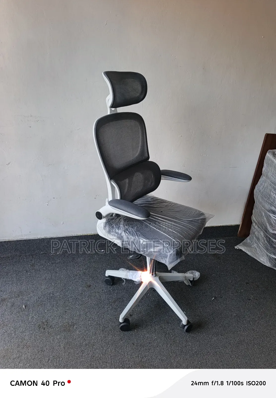 Orthopedic Double Back Office Chair White Color