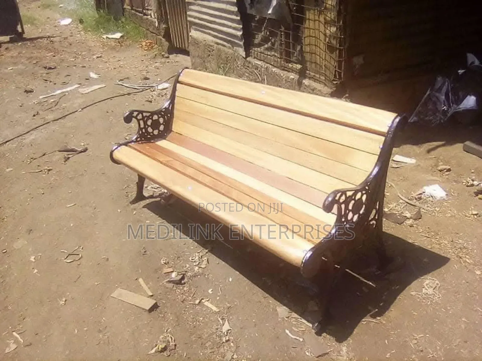 Cast Wheels Stand Outdoor Benches