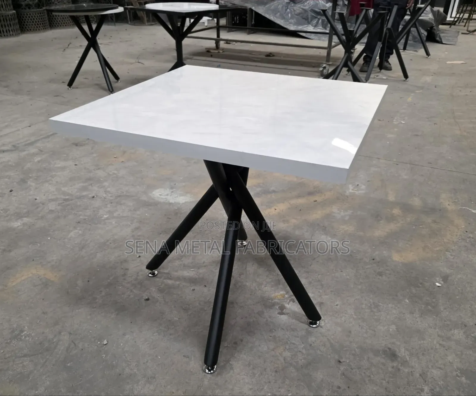 Matte Metal Glossy Marble-Like Top