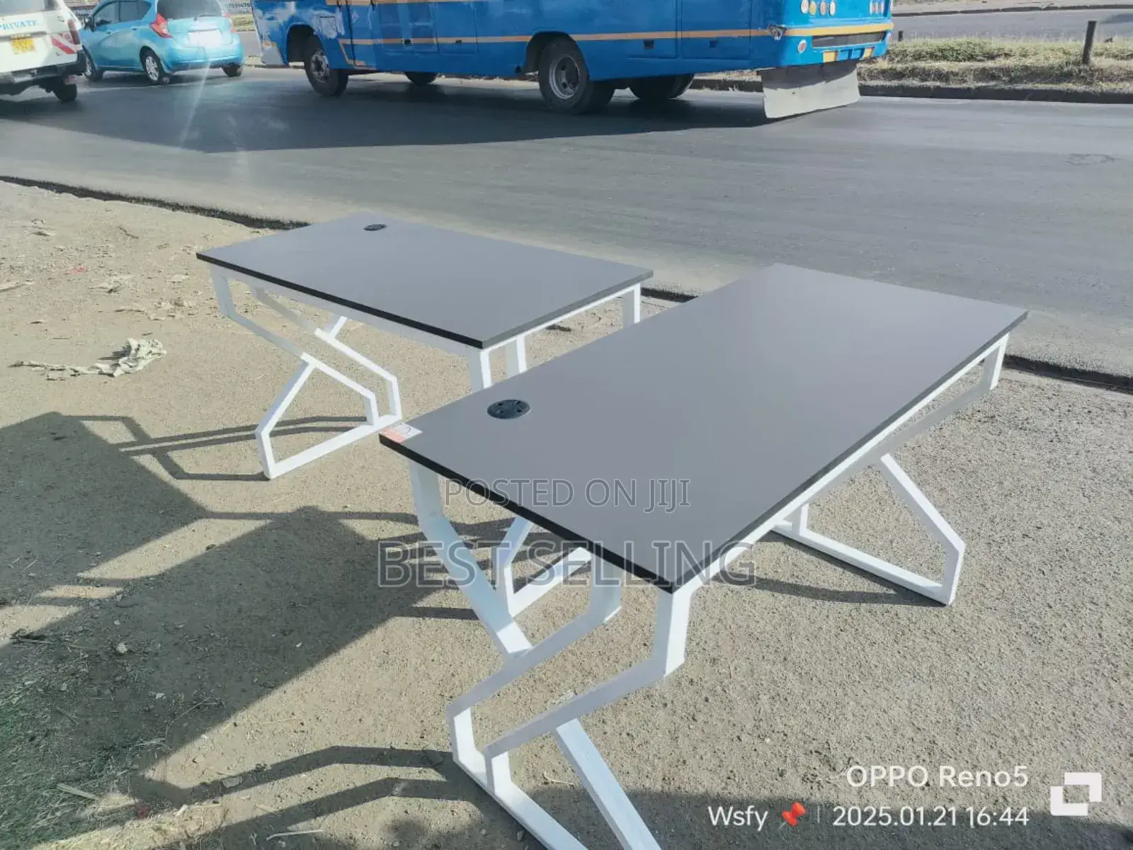 White Steel Stand Study Desk