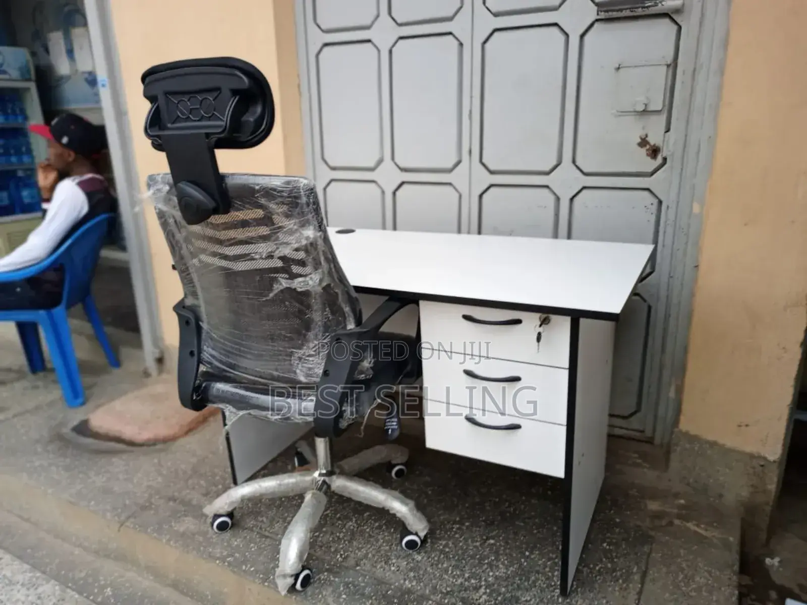 White Study/Office Desk and Headrest