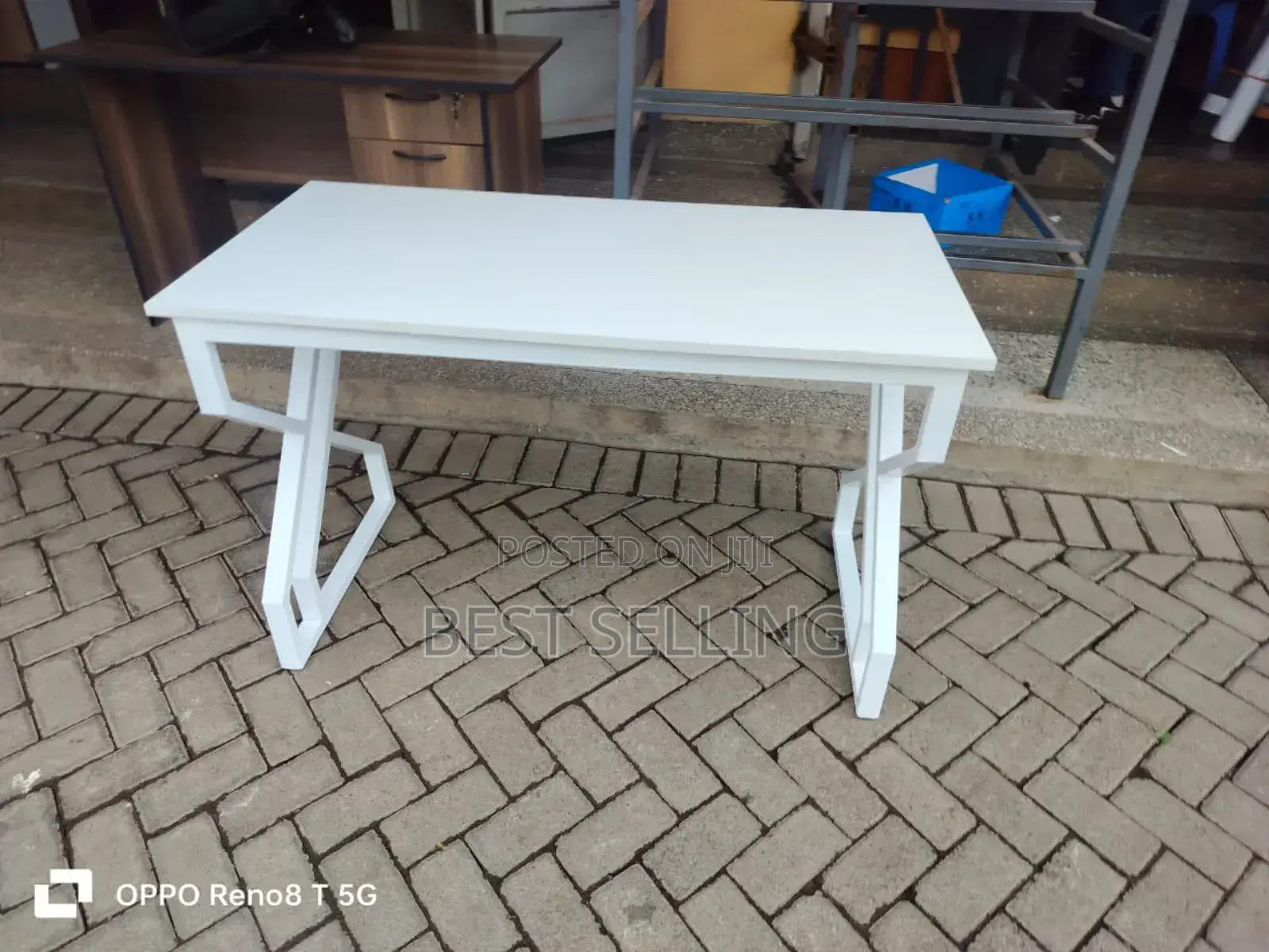 White Steel Stand Study Office Desk
