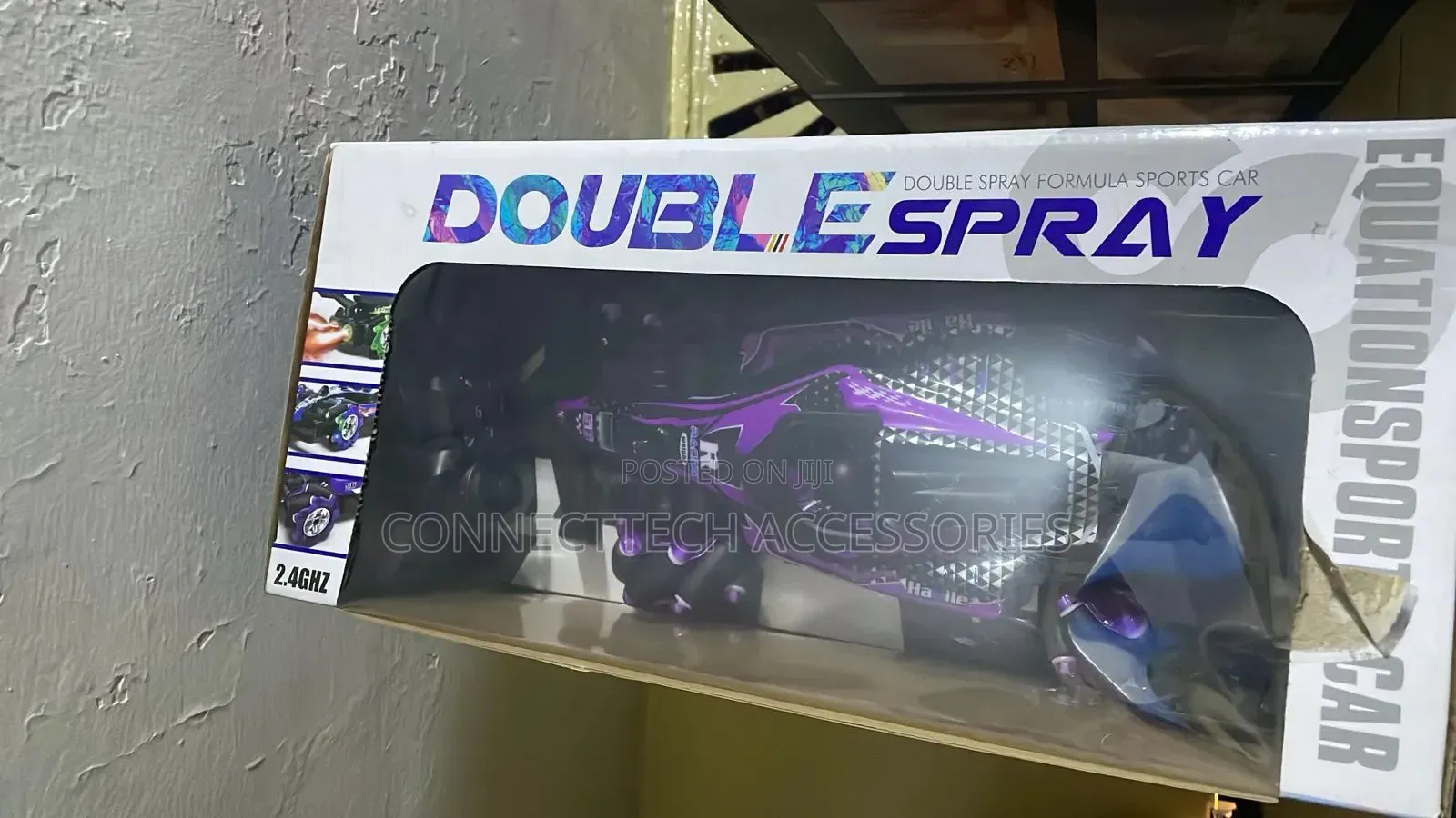 Double Spray Formula Sports Car