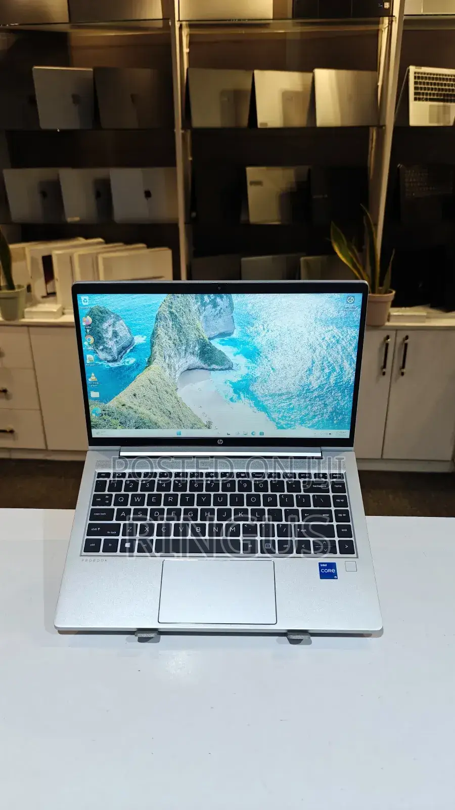 Laptop HP EliteBook 830 G8 8GB Intel Core I3 SSD 512GB