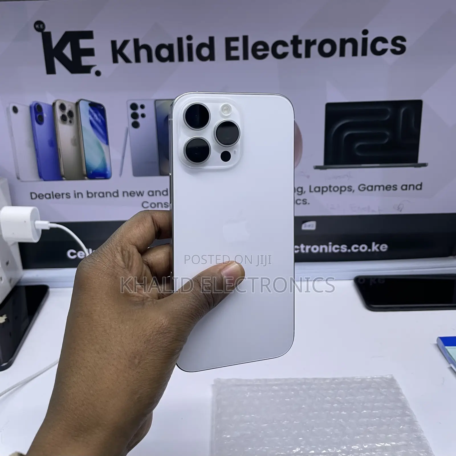 Apple iPhone 16 Pro Max 256 GB White
