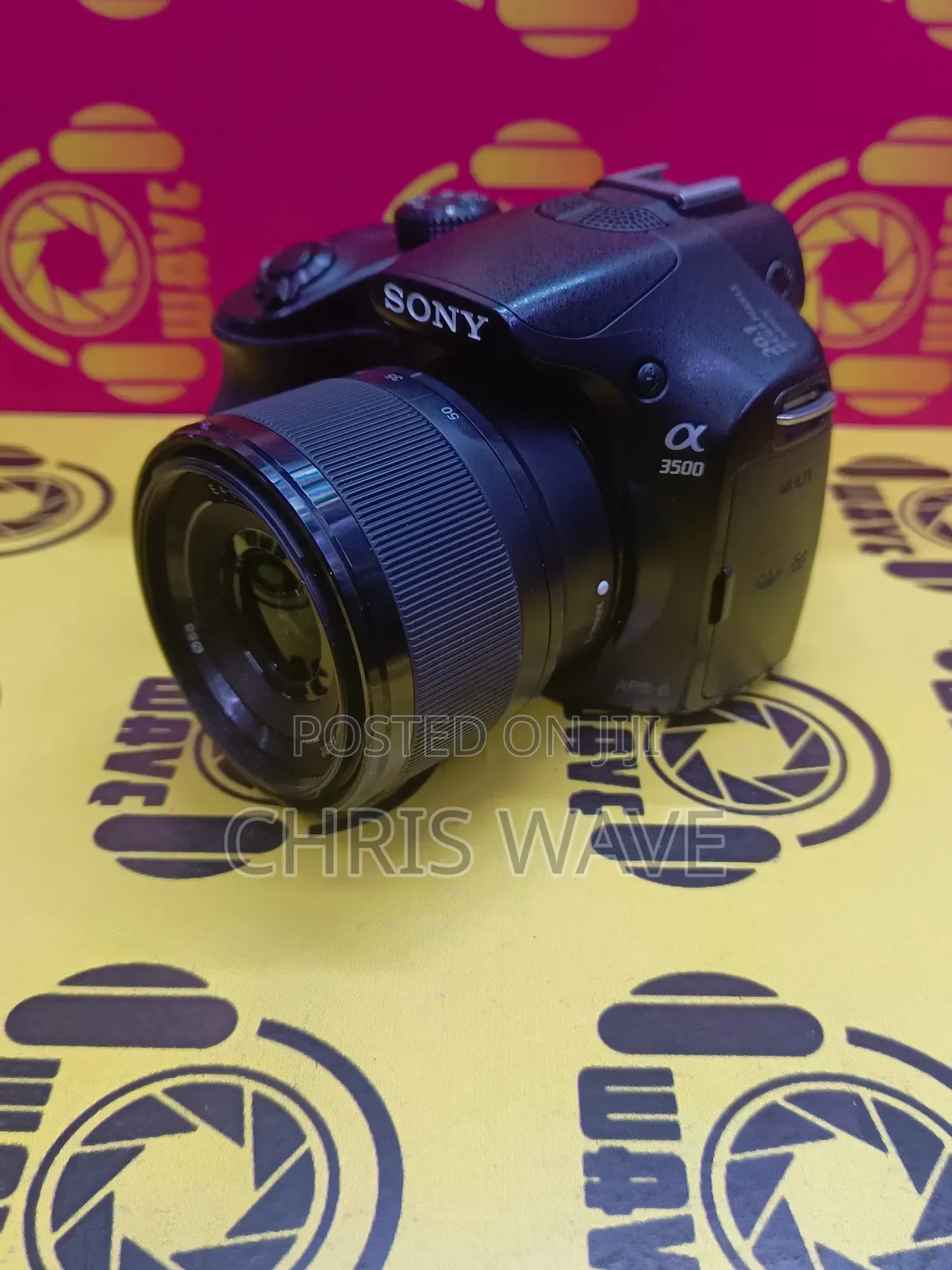 Sony A3500 Mirrorless Camera With 20 Megapixel