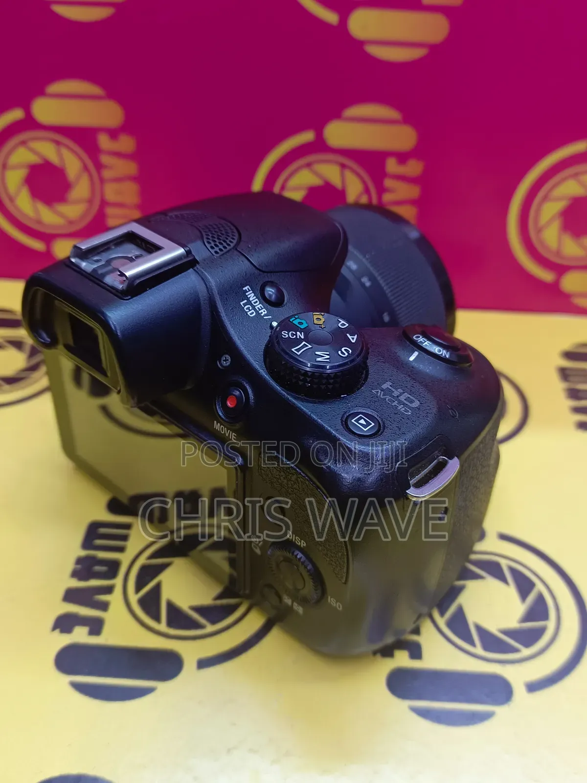 Sony A3500 Mirrorless Camera With 20 Megapixel