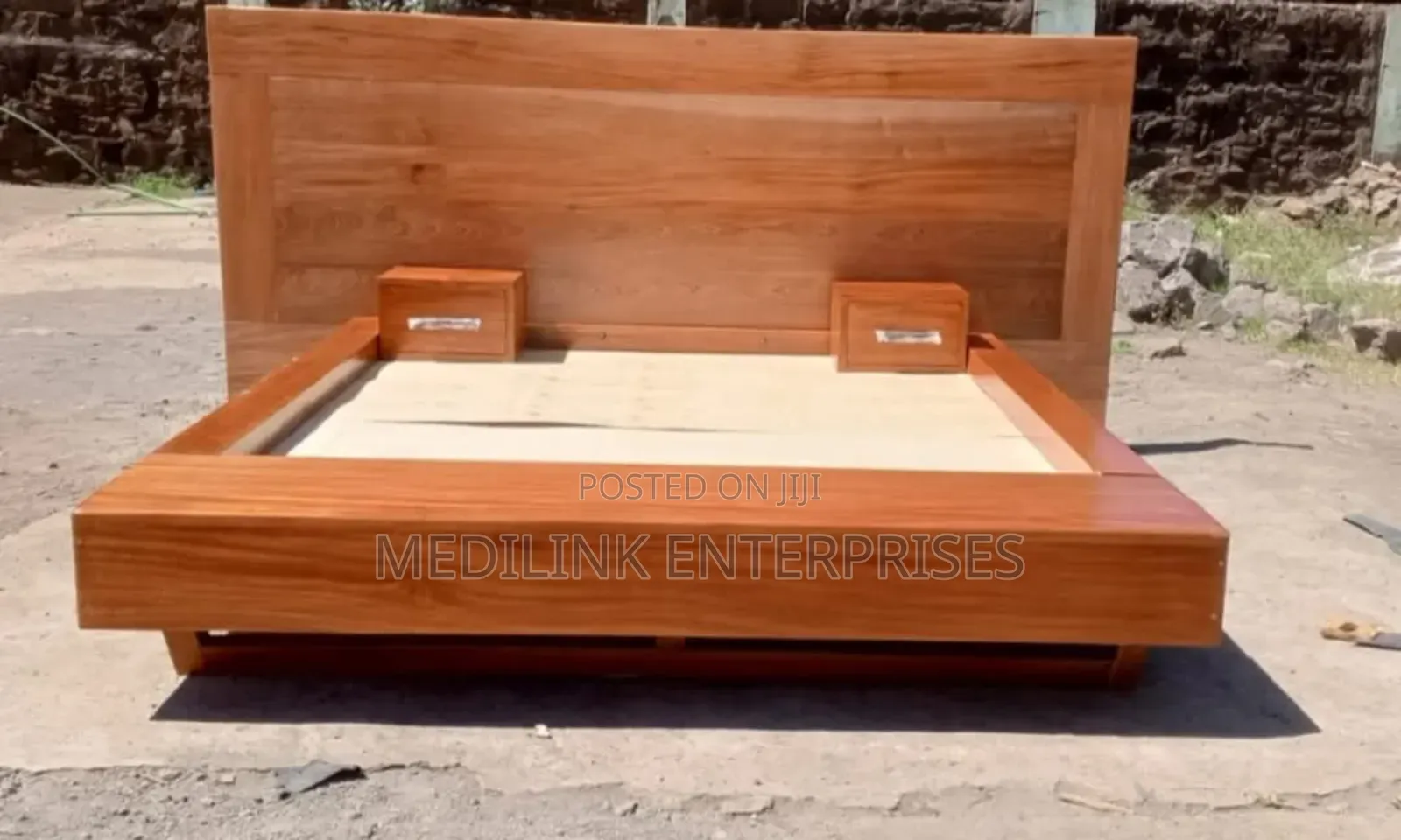 Morning Sigt Headboard Mahogany 6*6boxbed