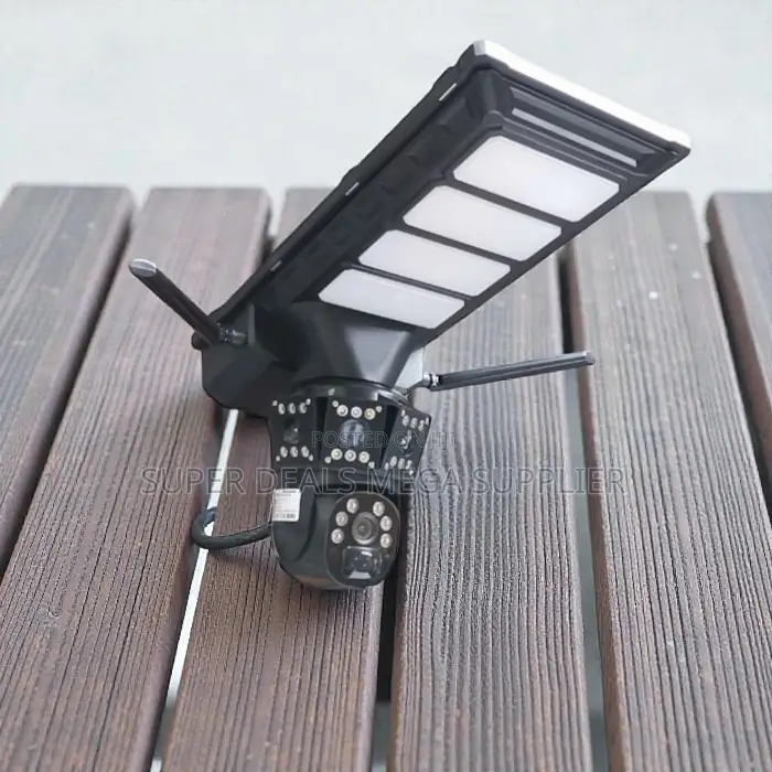 Live View Video Streaming 4g PTZ Security Camera Solar Street Light