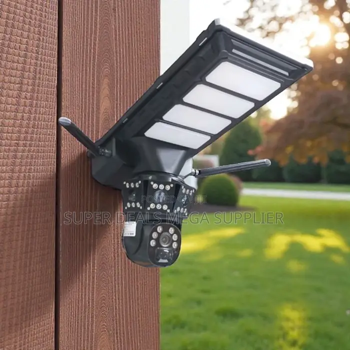 Remote Control Monitoring 4g PTZ Security Camera Solar Street Light