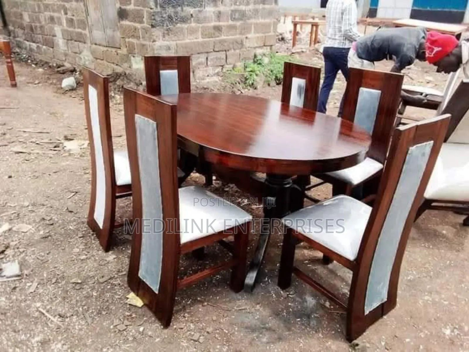 Oval Mixed Wood 6-Seater Dinning Table Set