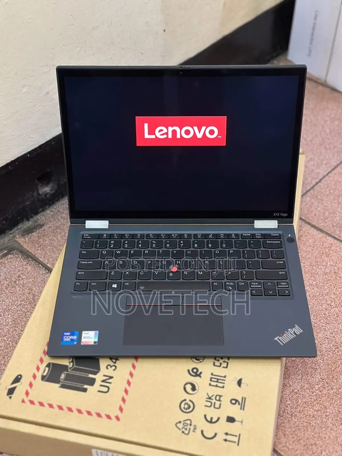 Laptop Lenovo Thinkpad X13 Yoga 32GB Intel Core I7 SSD 256GB