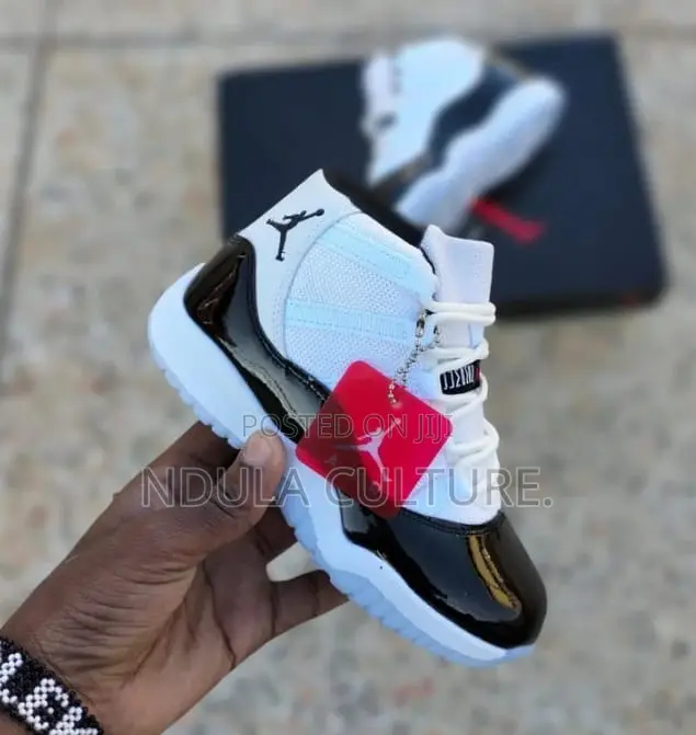 Jordan 11 Kidz Sizes From 25—To—-36