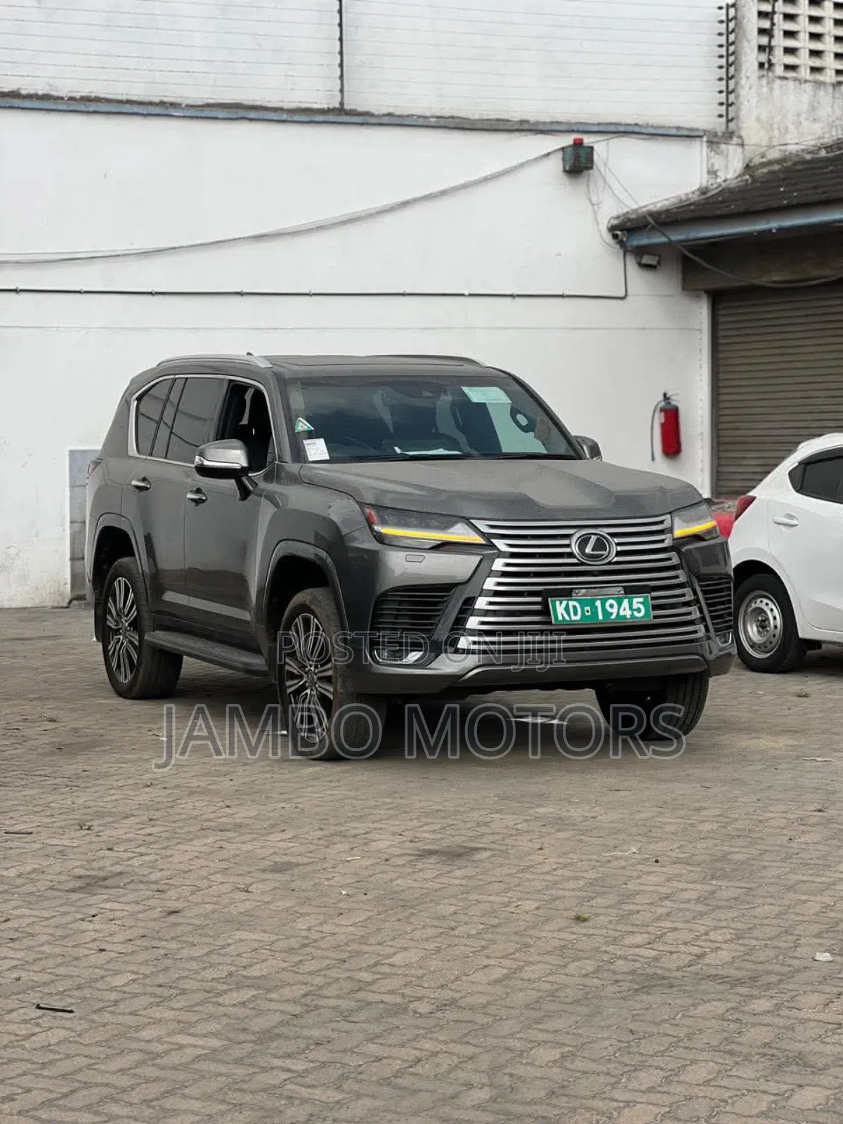 Lexus LX 2023 Gray