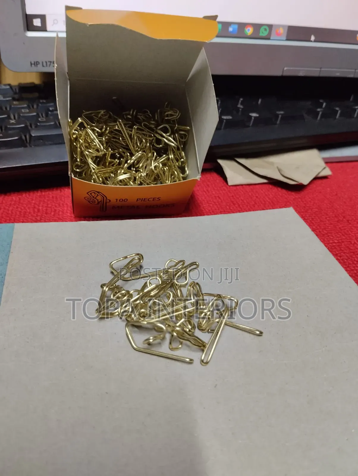 Gold Metal Hooks Drapery Curtain Hooks
