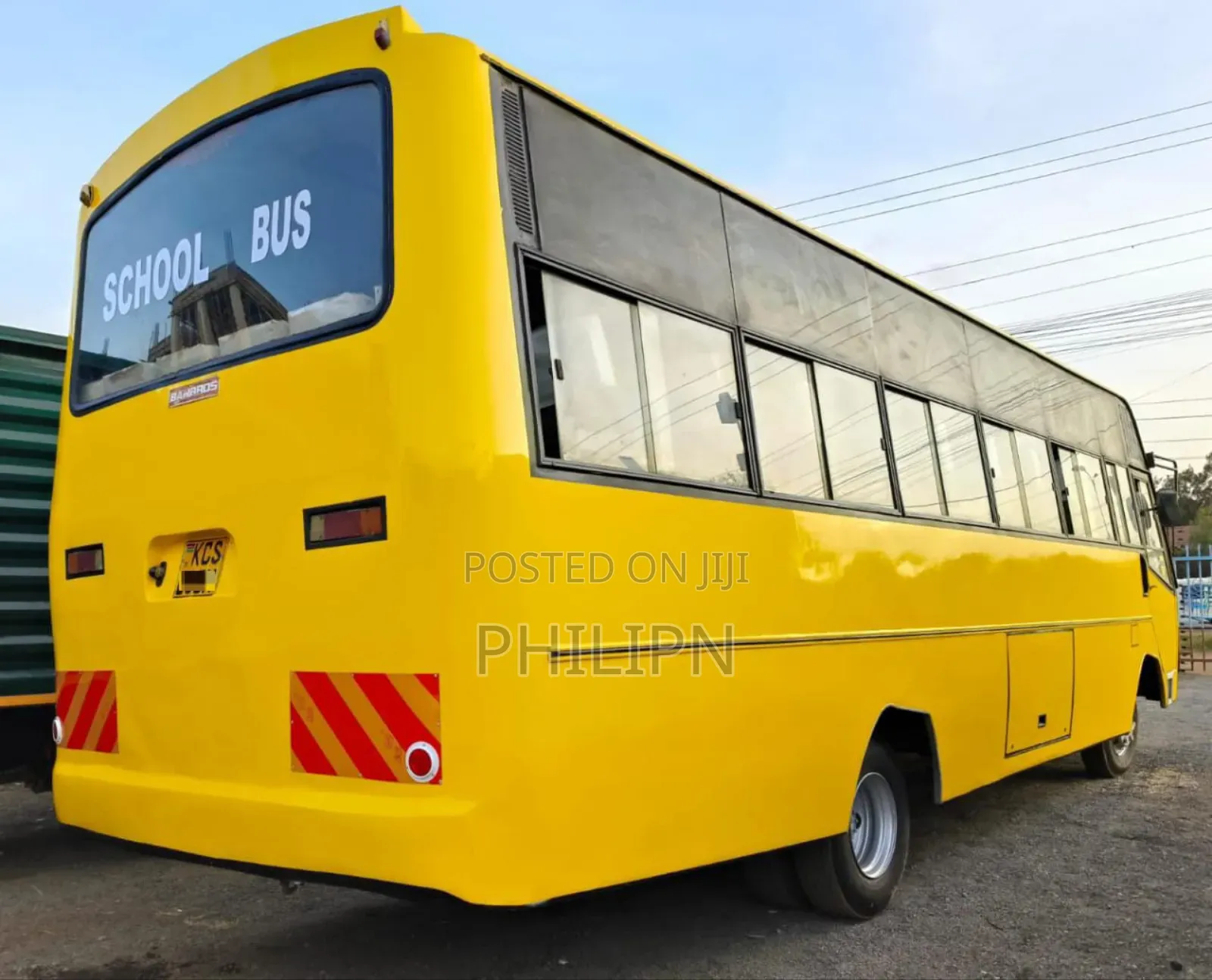 Bus 2017 Beige