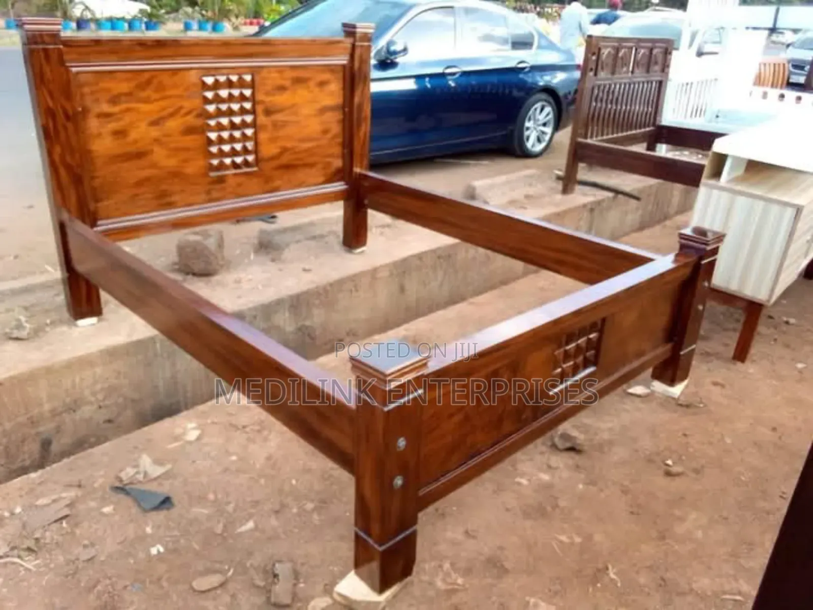 Solid Mahogany Wooden Queen Size 5*6 Bed