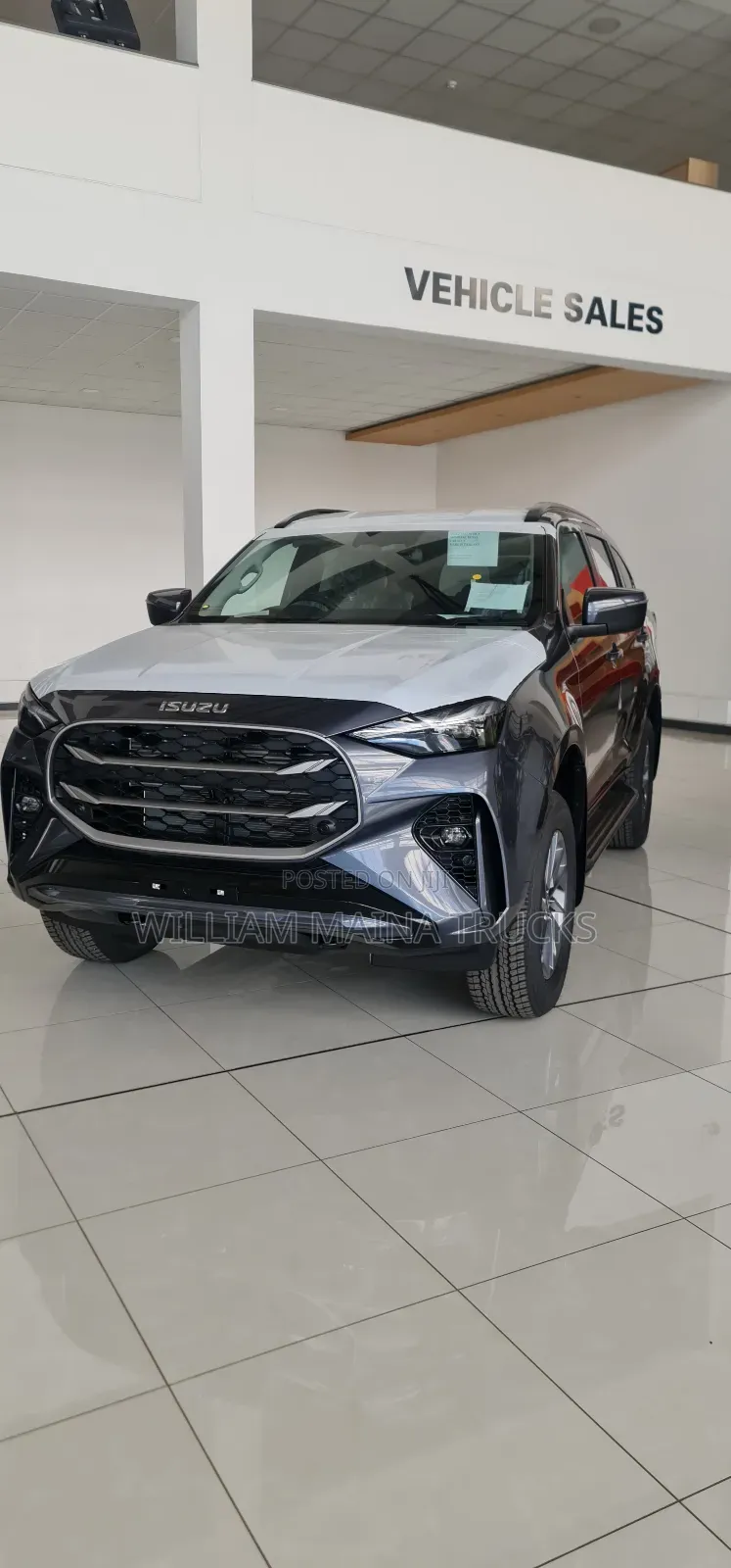 New Isuzu MU-X 2025 Gray