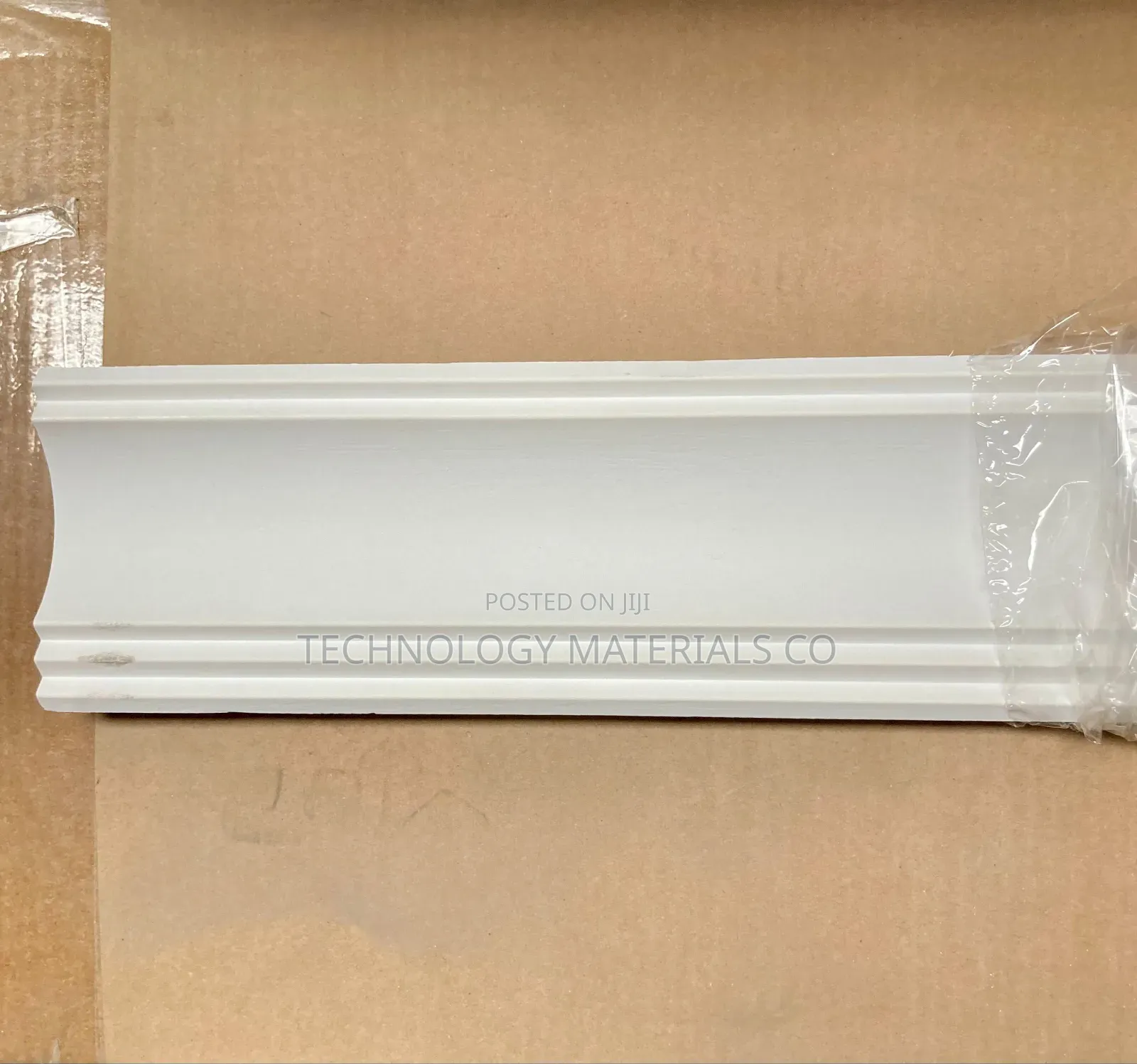 4 Inch Pu Cornice 2.4m – (Special Code:C018)