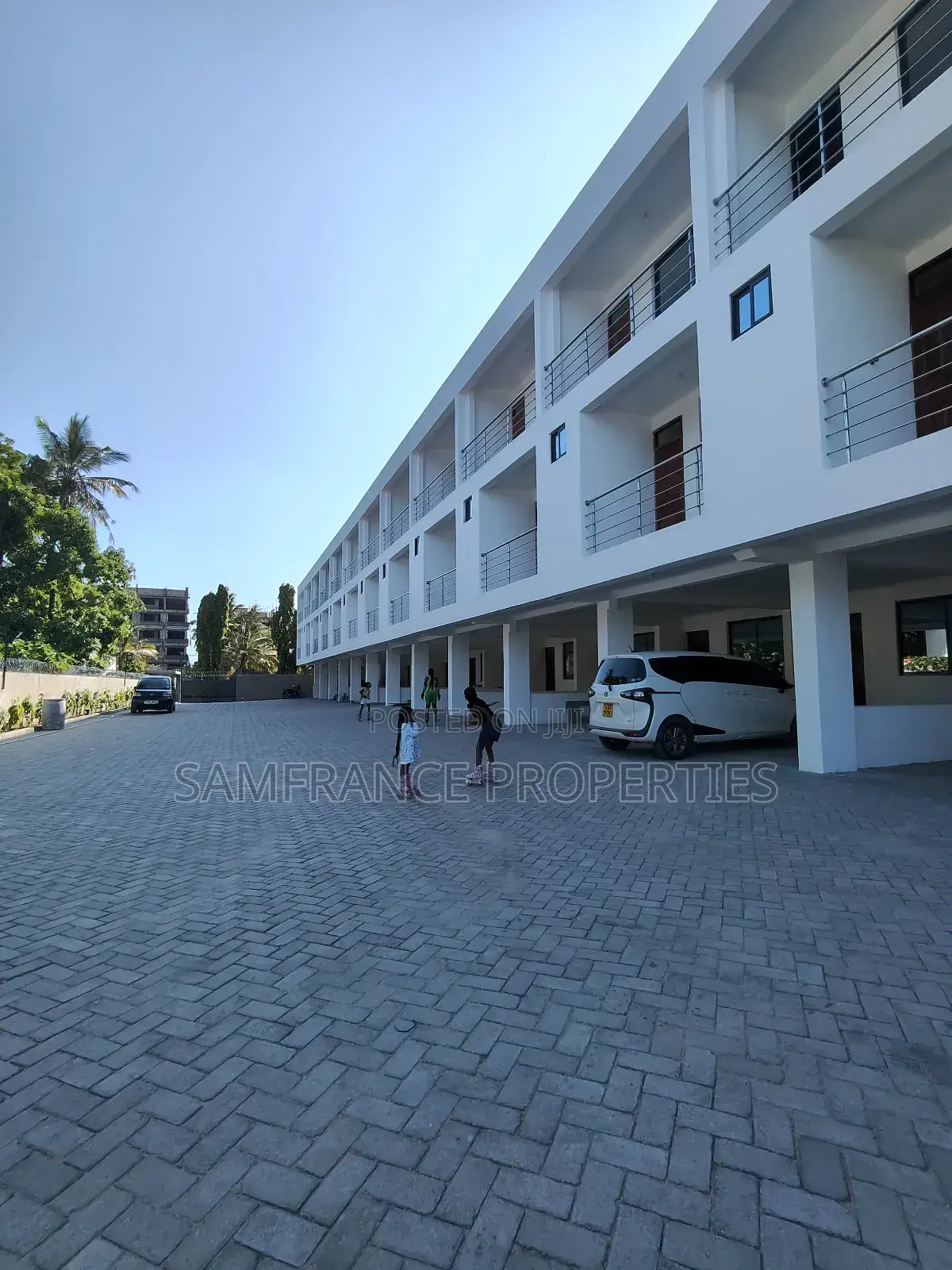 4bdrm Mansion in Twiga Road, Nyali for rent