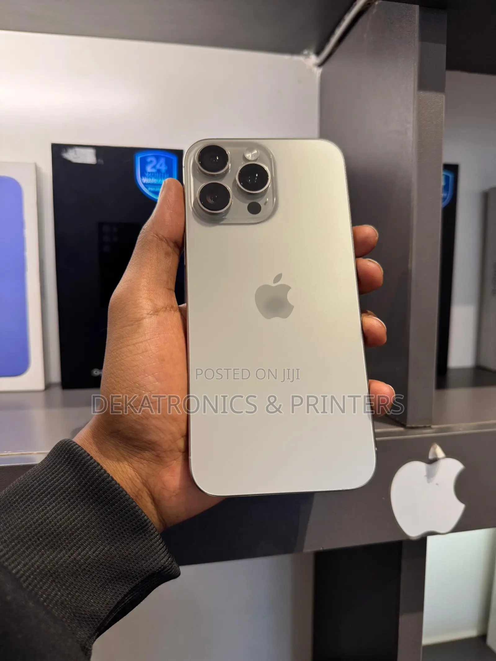 Apple iPhone 16 Pro Max 256 GB Silver