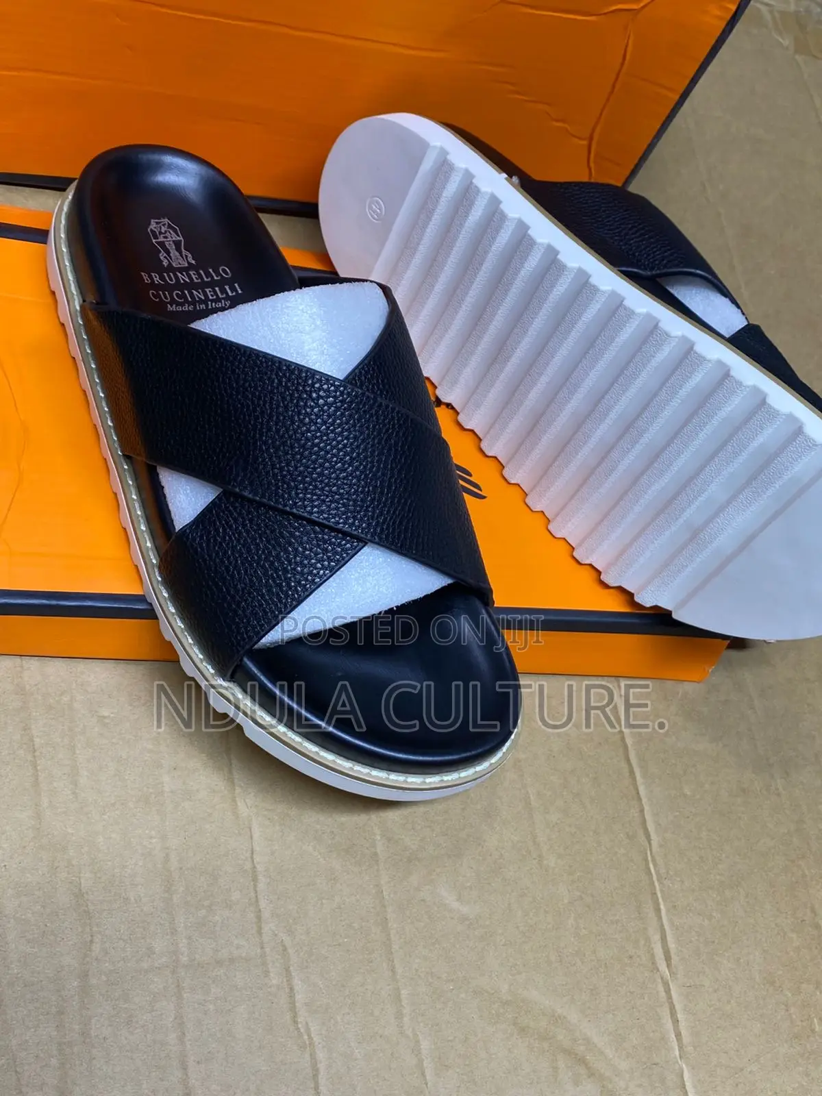 Bruno Cucineli Sandals