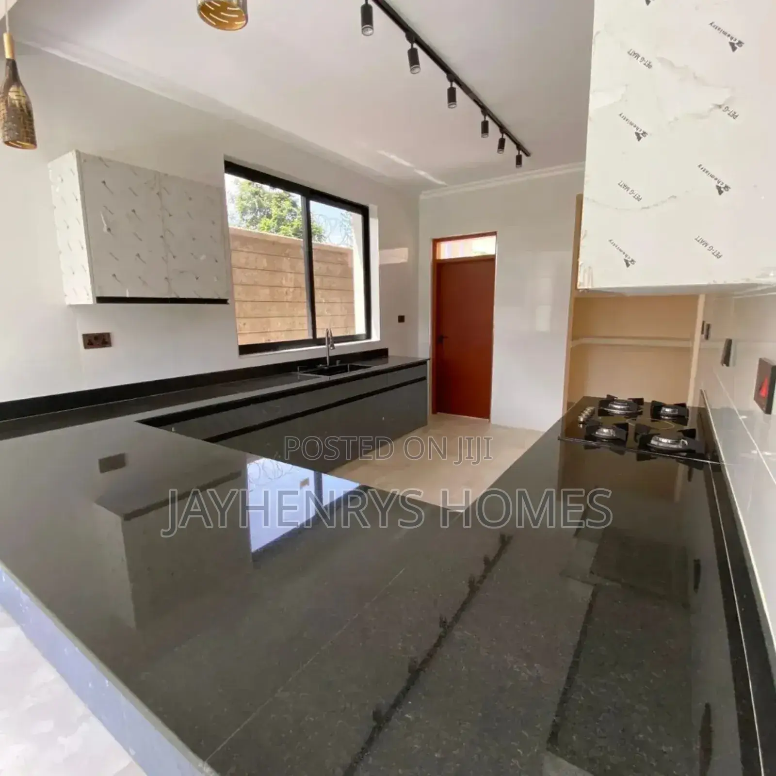 4bdrm House in Kiambu / Kiambu  for sale