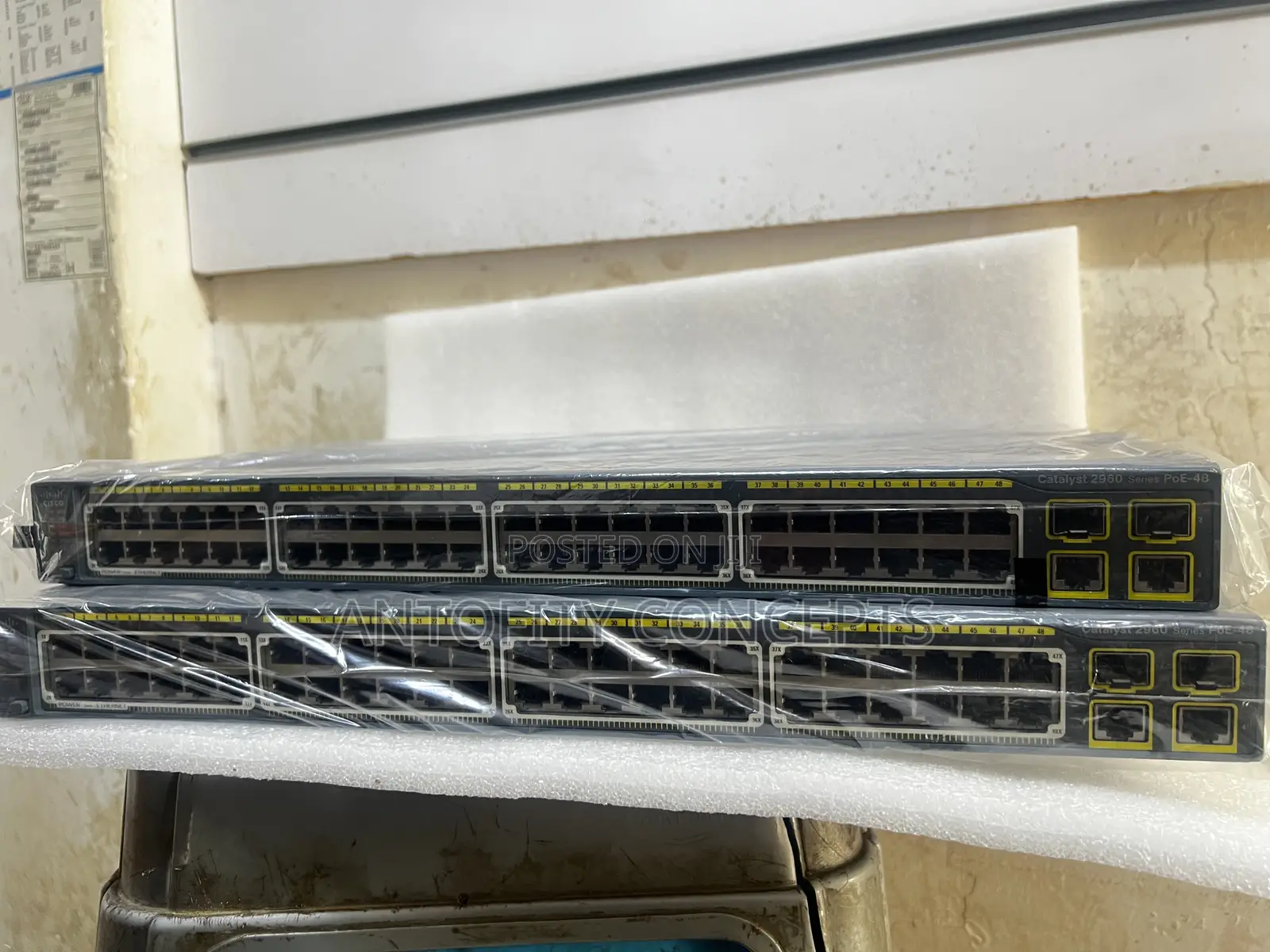 Cisco Catalyst 2960 48p 10/100 48port Poe Switch