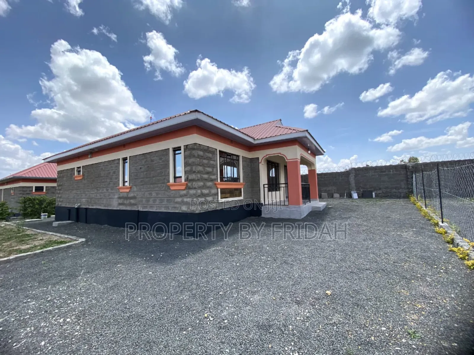 3bdrm Bungalow in Kitengela for sale