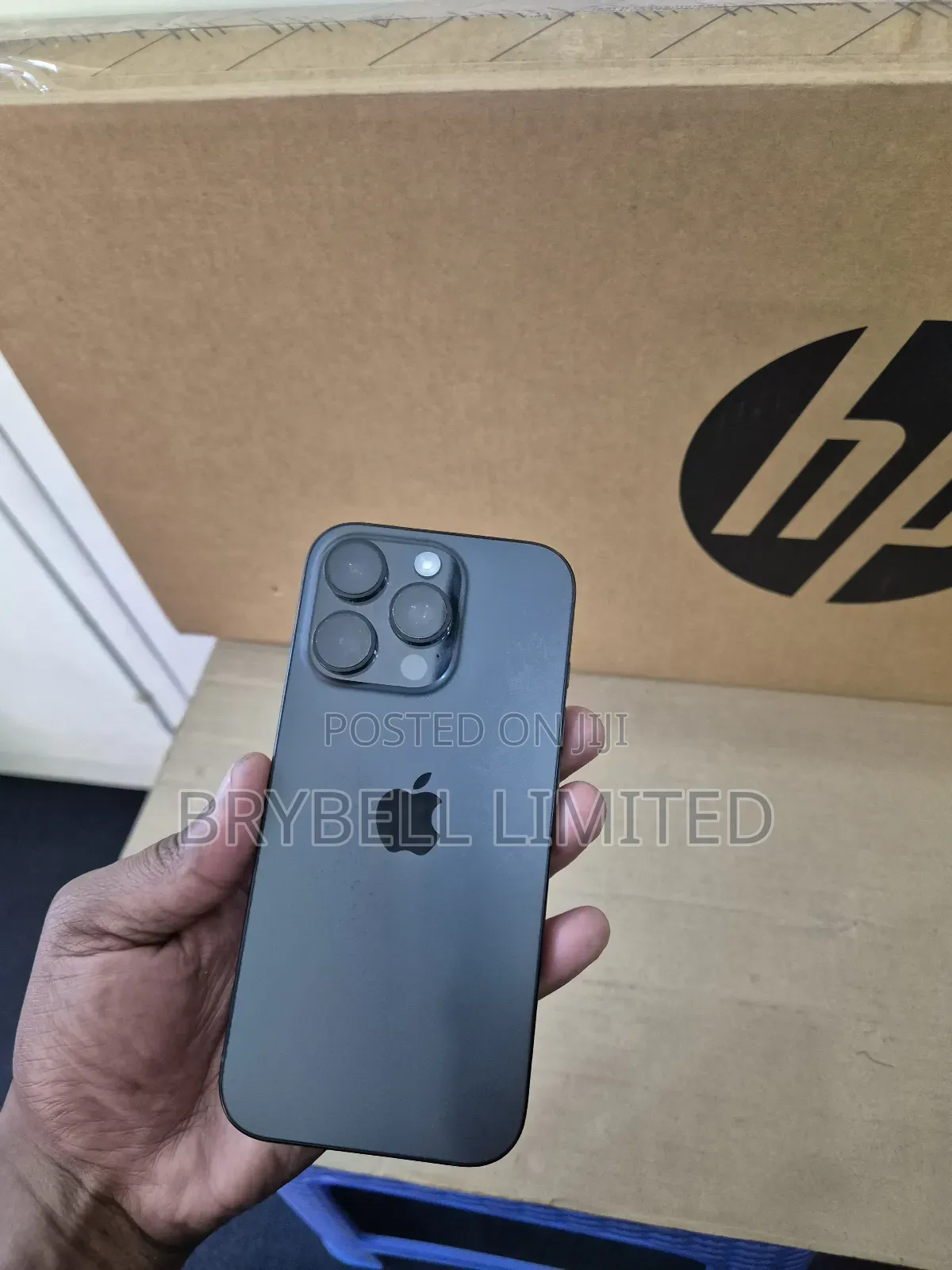 Apple iPhone 16 Pro 256 GB Gray