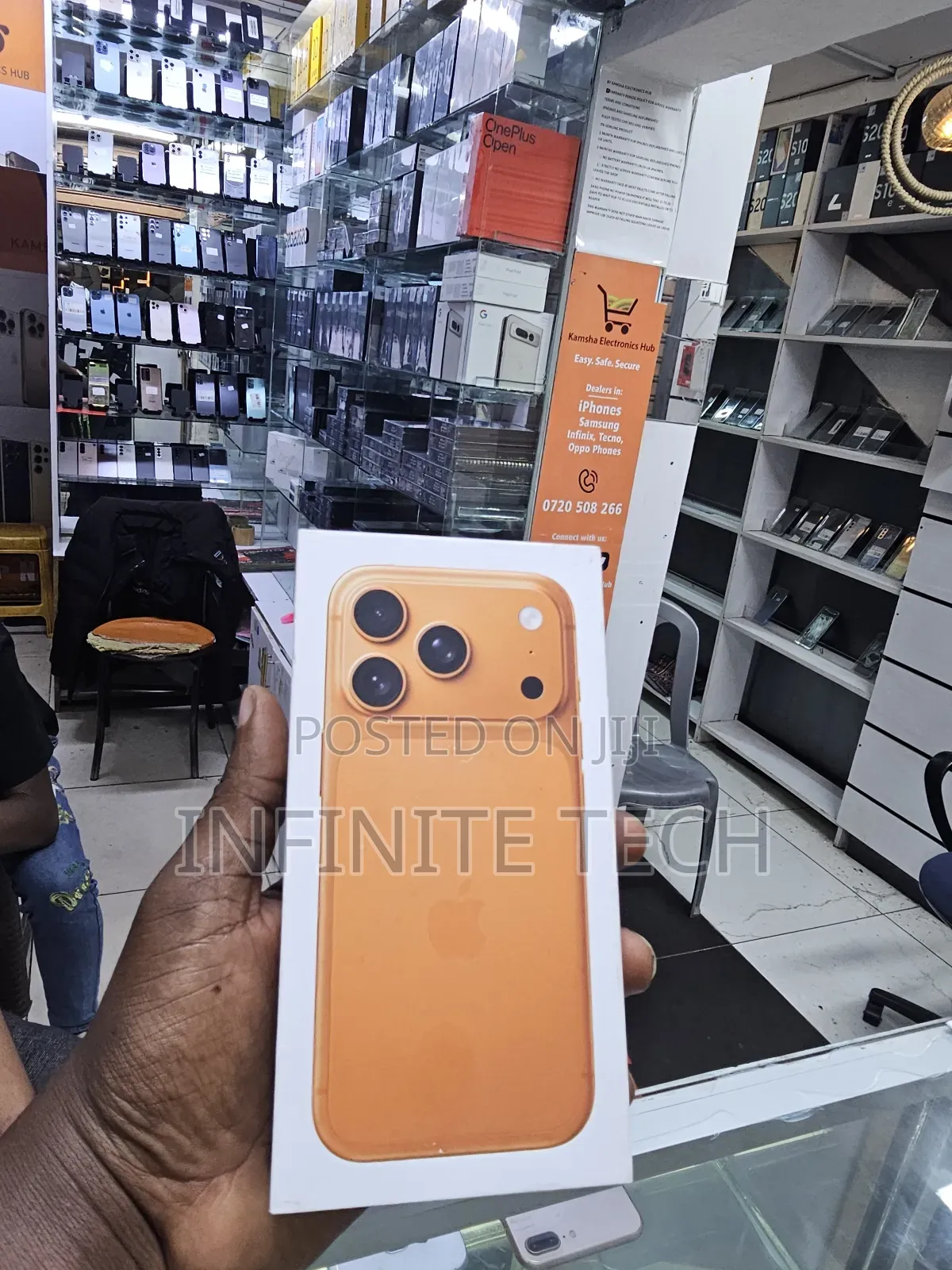 New Apple iPhone 17 Pro Max 256 GB Orange