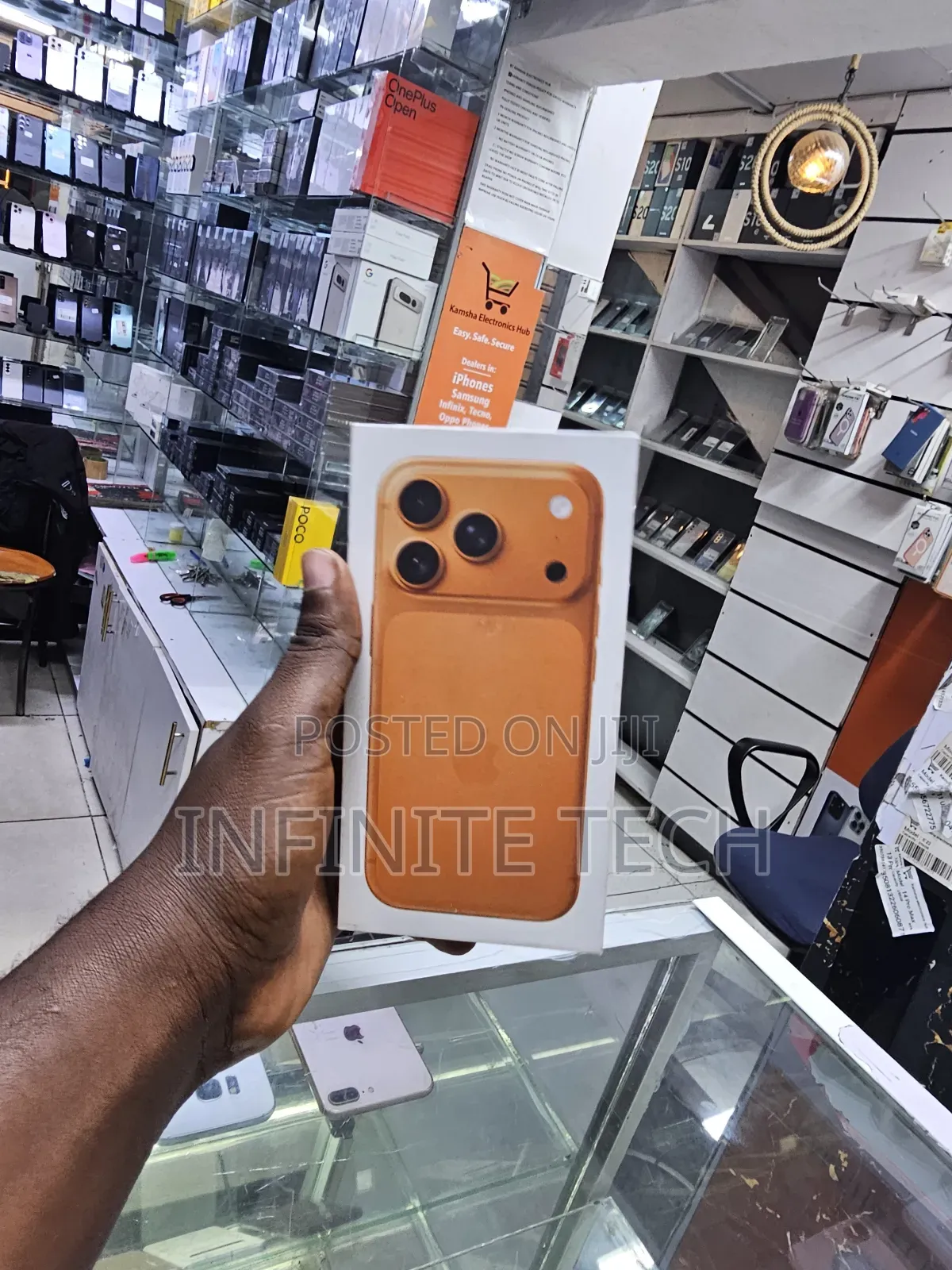New Apple iPhone 17 Pro Max 256 GB Orange