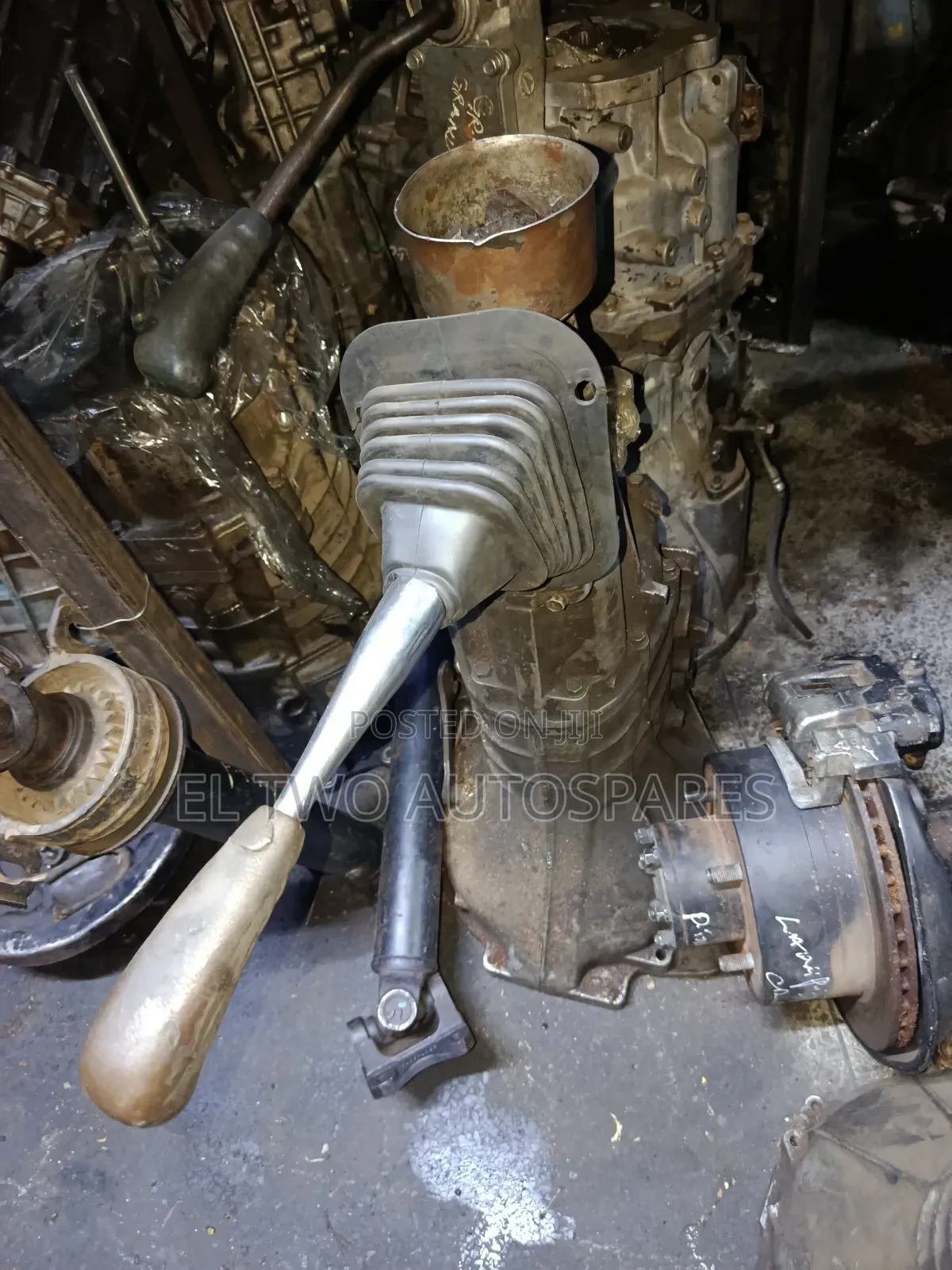 Mitsubishi L200 Gearbox