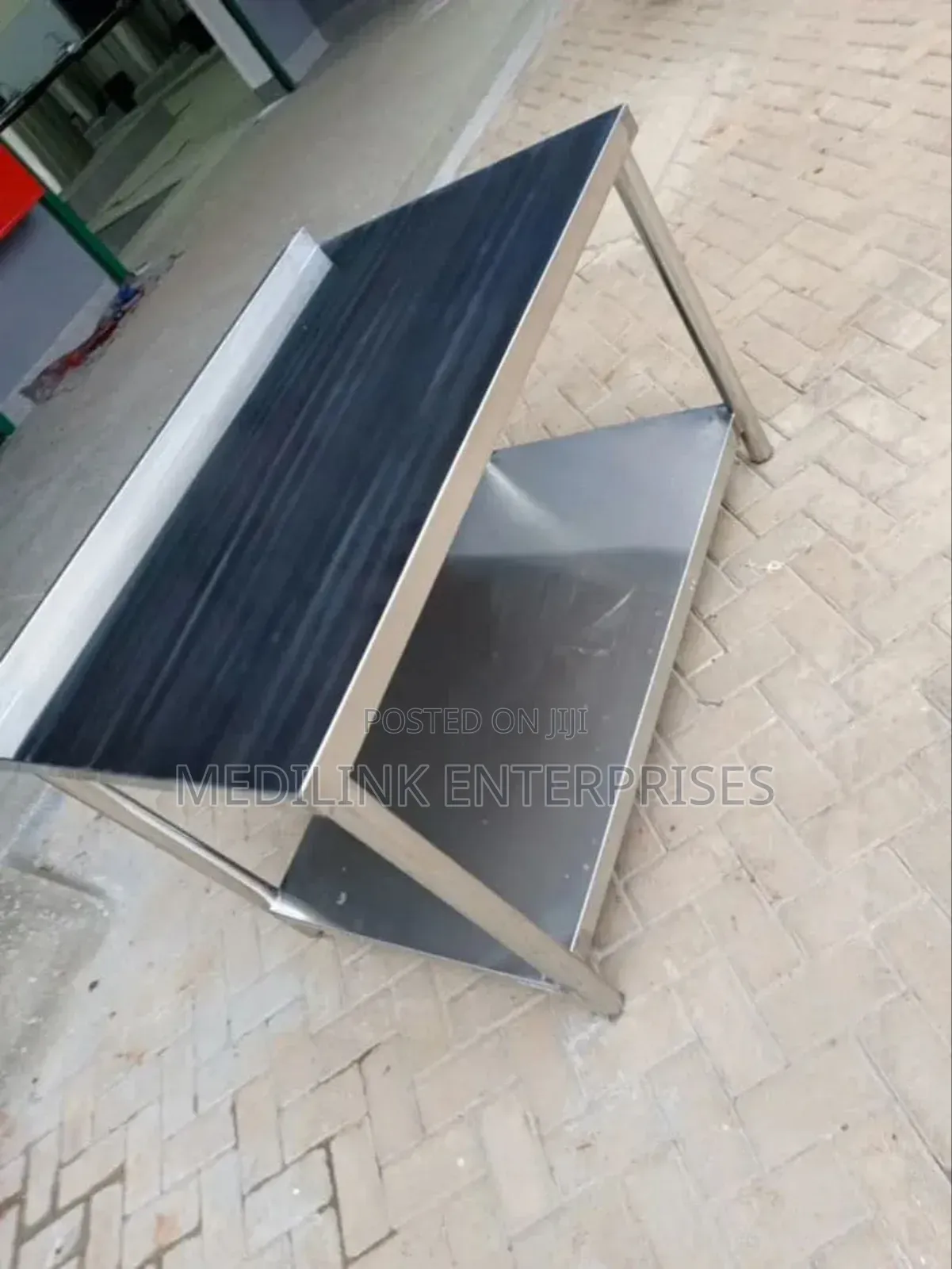 Standard Kitchen Working Tables