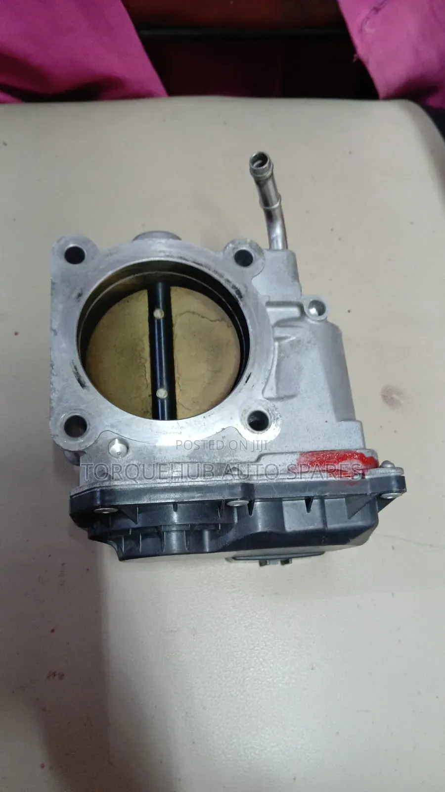 Mark X/Crown Throttle Body