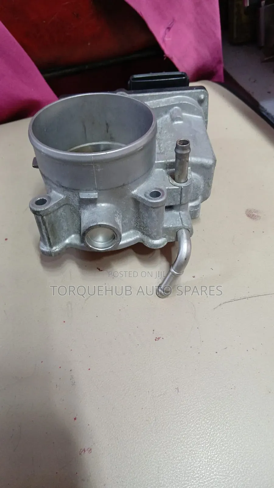 Mark X/Crown Throttle Body