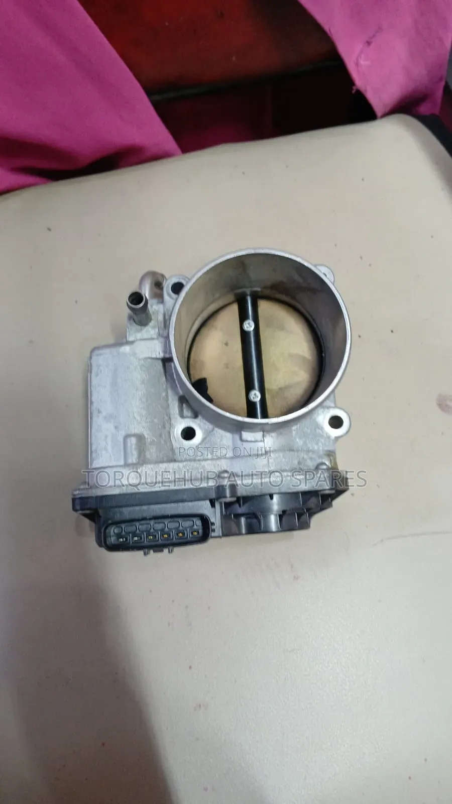 Mark X/Crown Throttle Body